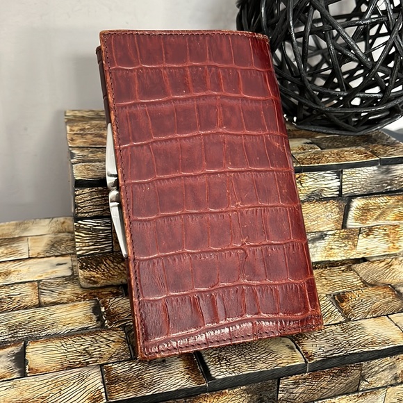 Vintage BUXTON Leather Wallet with Clasp Coin Pocket - Picture 2 of 14